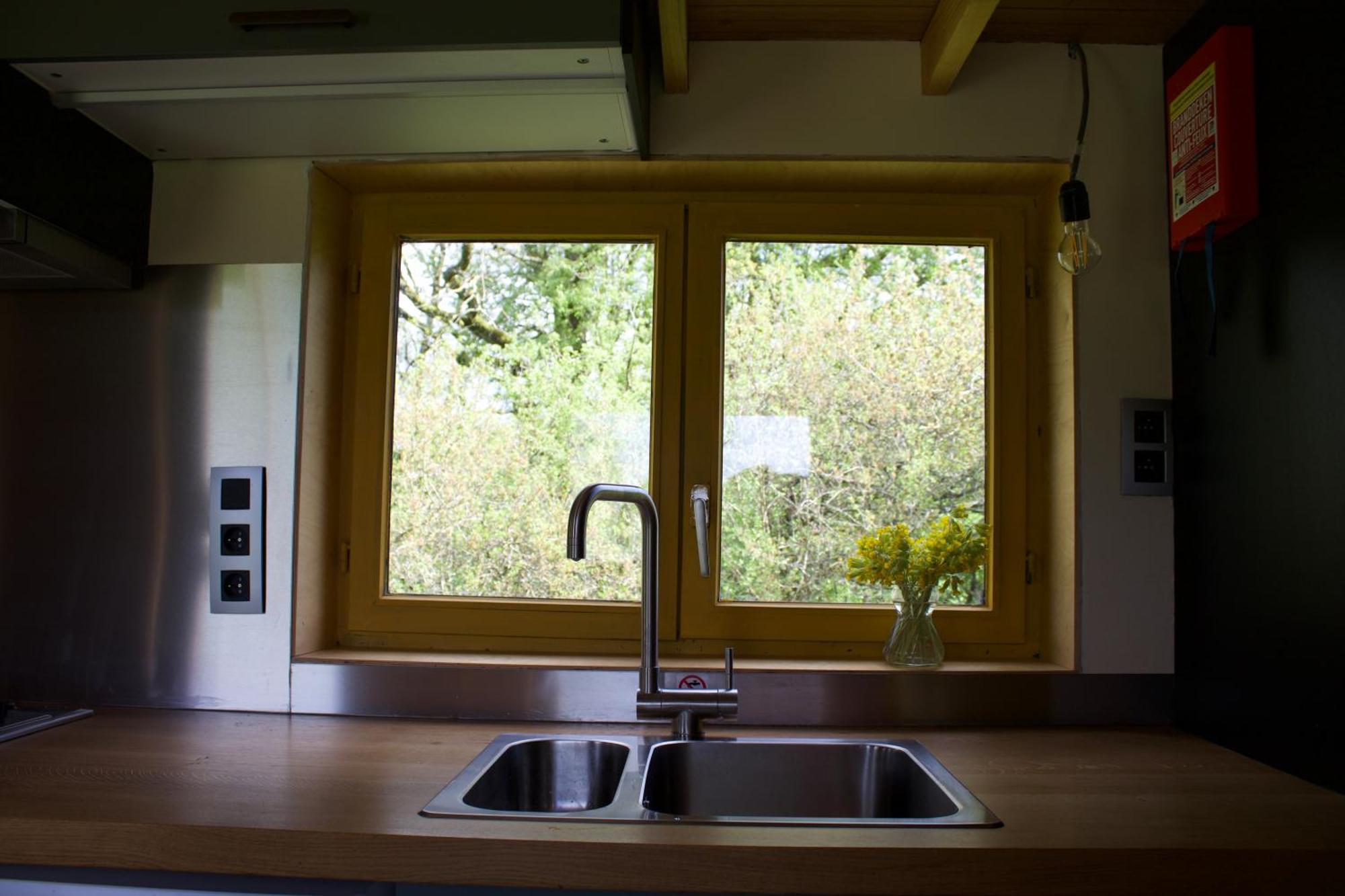 Tiny House Les Jours Heureux Sejour Nature Pres De Dinant Et Des Lacs De L Eau D Heure Villers-le-Gambon Buitenkant foto